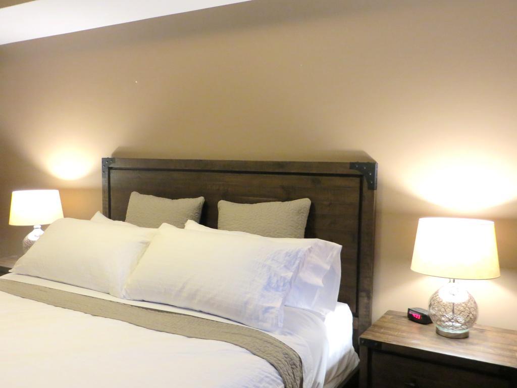 Luxury Canmore Vacations Екстер'єр фото